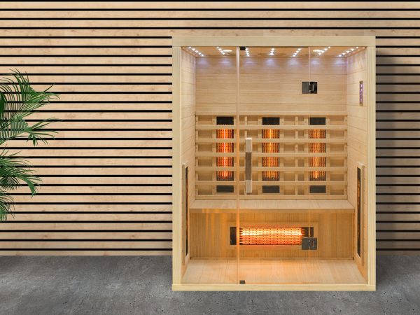 Infrardeča savna za tri osebe.