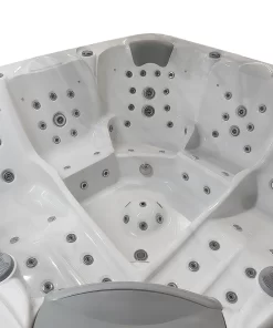 Seats in hot tub Alpha 823.