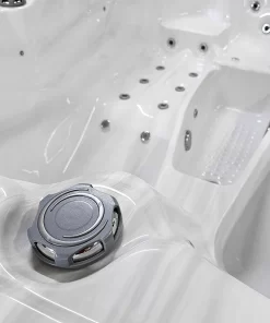 Button for adjusting the strength of jets in the Beta 521 massage pool.