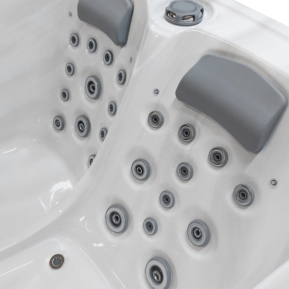 Pillow and massage nozzles in the hot tub Gamma 320.