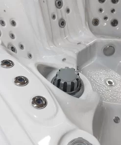 Fountains in Alpha 806 massage pool.