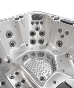 Seats in Hot tub JJSPA.