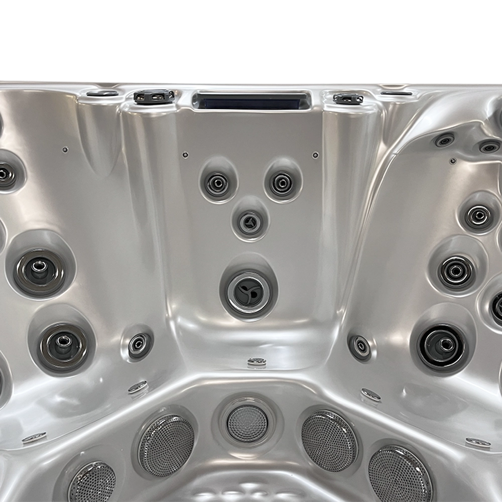 Seats in Hot tub JJSPA.